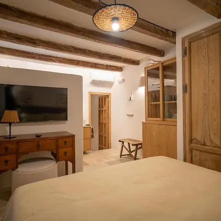 Konukevi Mondejar 14 Coliving Centro 3*