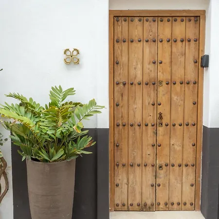 Mondejar 14 Coliving Centro 3* Estepona